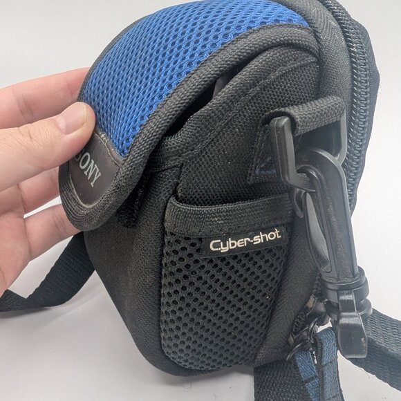 **SOLD** Sony Cyber Shot DSC-P73 Digital Camera - 4.1MP 3x Optical Zoom Y2K - Picture 13 of 14